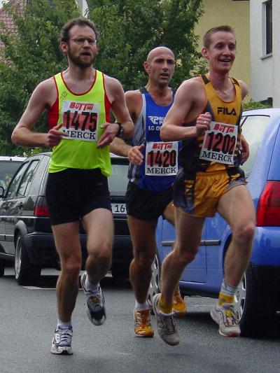 Michael Weidl (mitte)